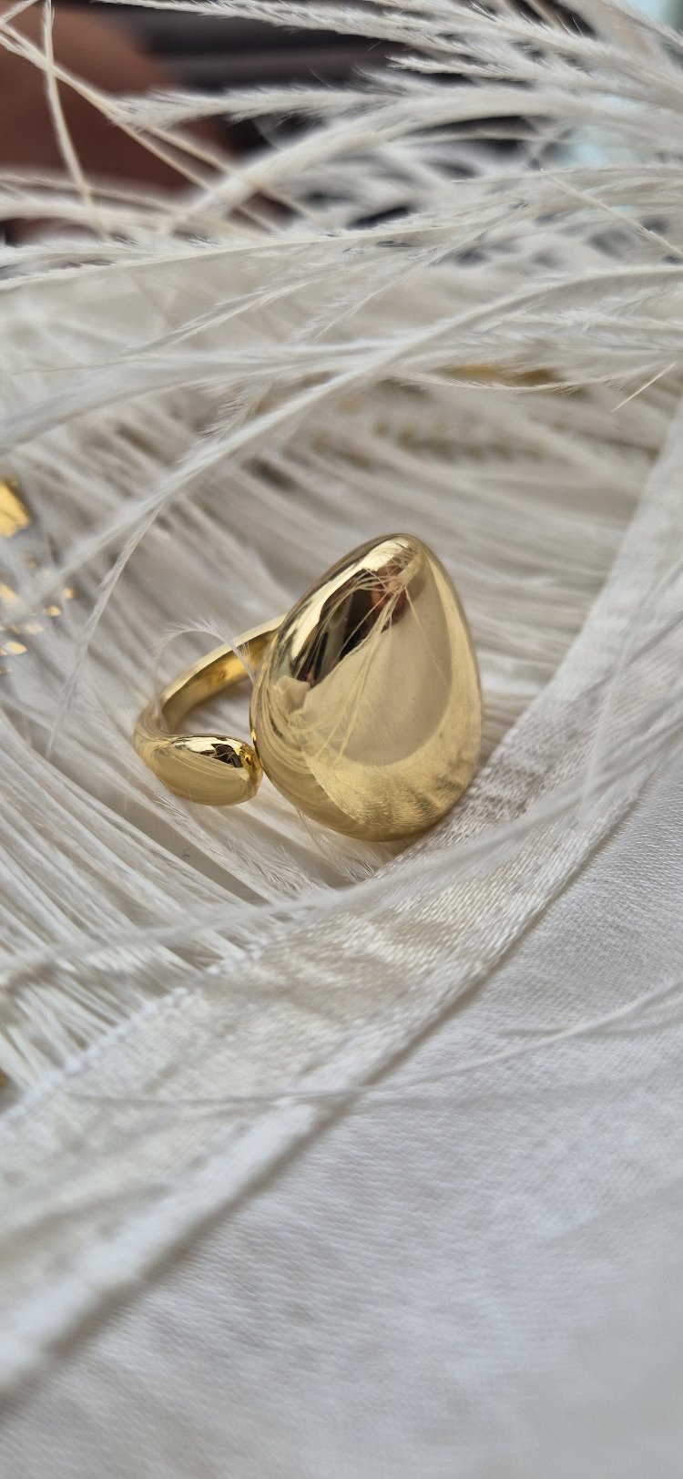Lyra Gold Yüzük