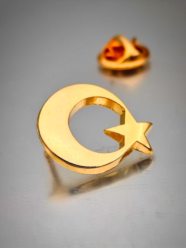 Ay Yıldız Yaka Rozeti Atın Kaplama