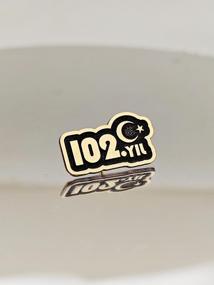 Cumhuriyet’in 102. Yılına Özel Ay Yıldız Rozeti | Yörük Tasarım El İşçiliği Metal Pin