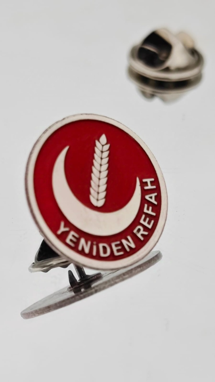 Yeniden Refah Yaka Rozeti
