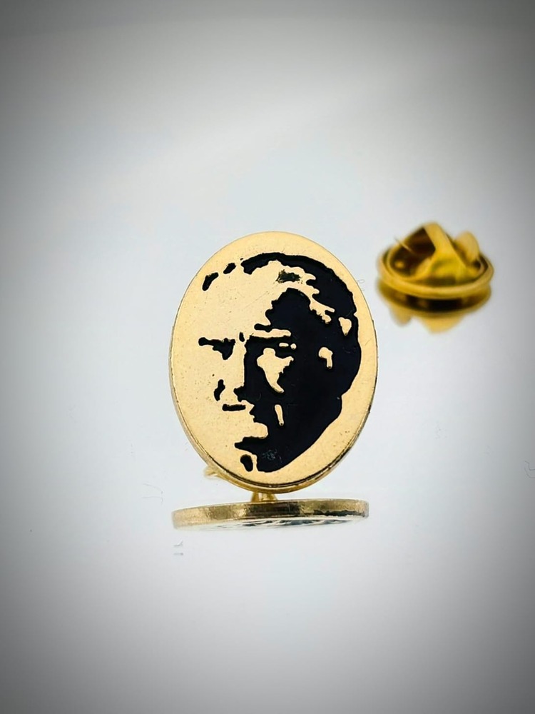 Atatürk Altın Kaplama Döküm Yaka Rozeti