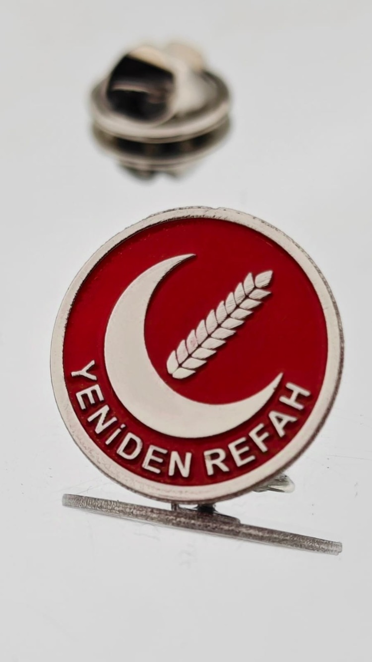 Yeniden Refah Yaka Rozeti