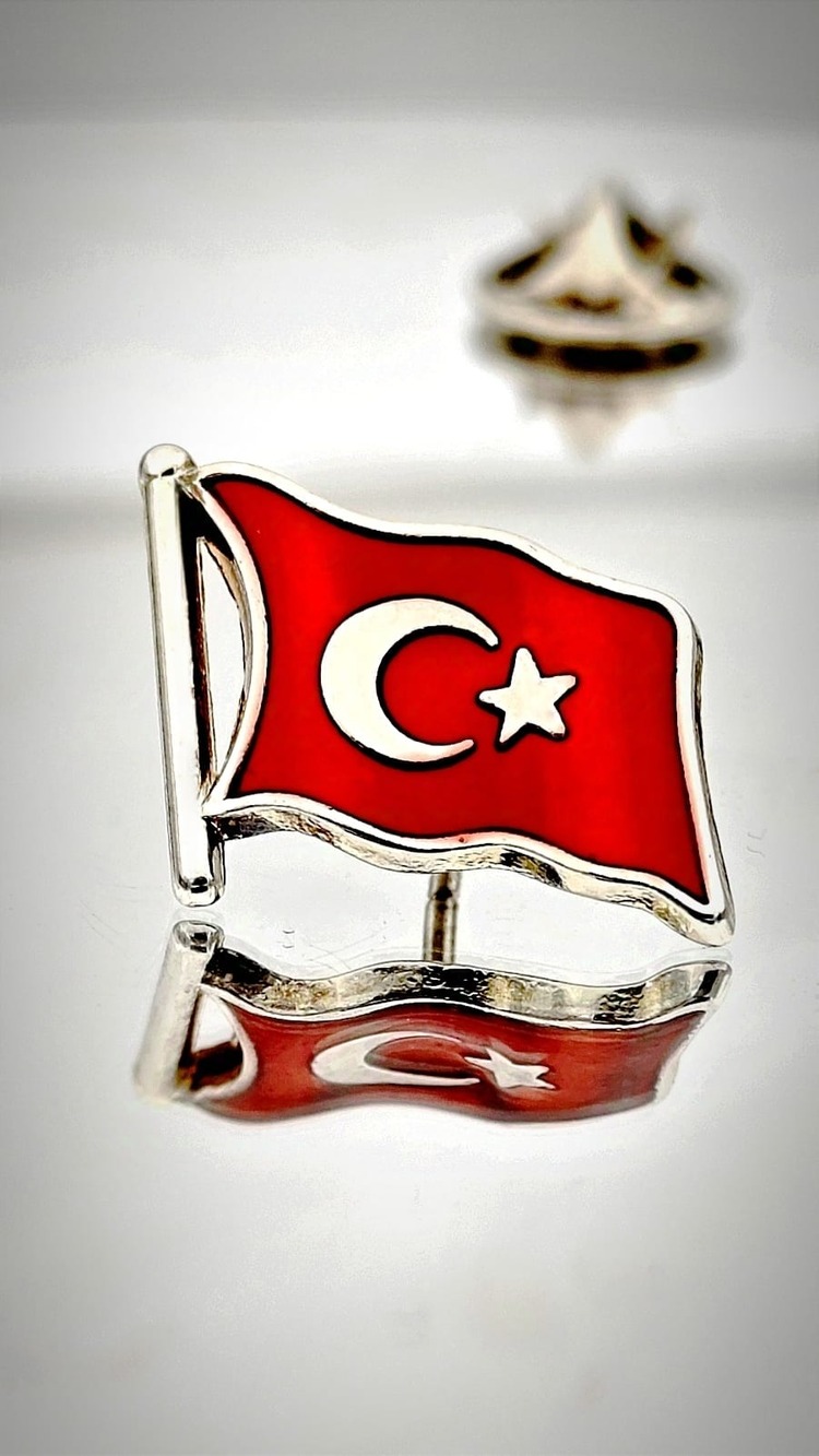 10 Adet Türk Bayrağı Gümüş Yaka Rozeti 3D(3 Boyutlu Dalgalı)