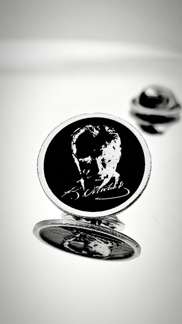 Atatürk İmzalı Yaka Rozeti