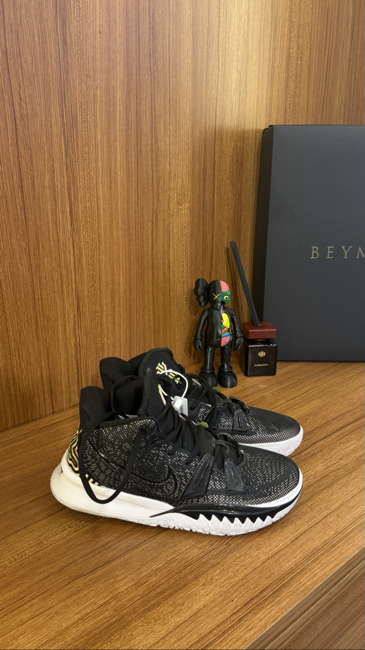 Nike Kyrie 7 Siyah Champion