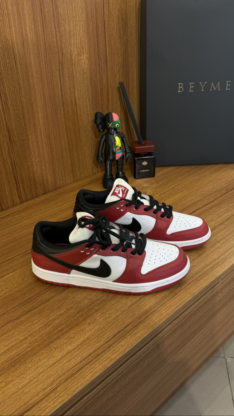 Nike Dunk Kırmızı Beyaz