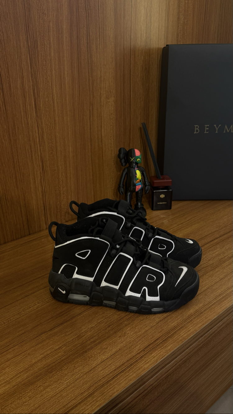 Nike AİR Siyah Beyaz Şerit Detaylı
