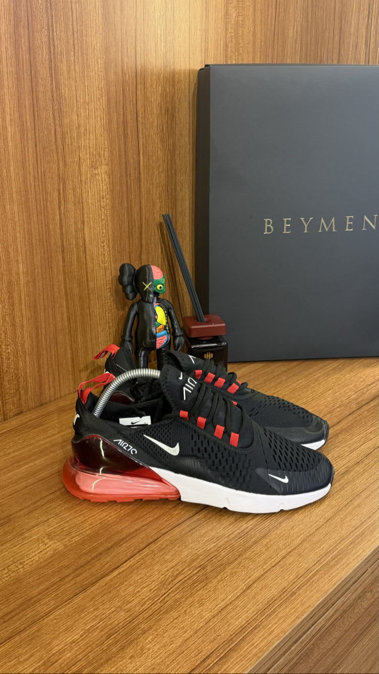 Nike Air 270 Siyah Alt Kırmızı Beyaz