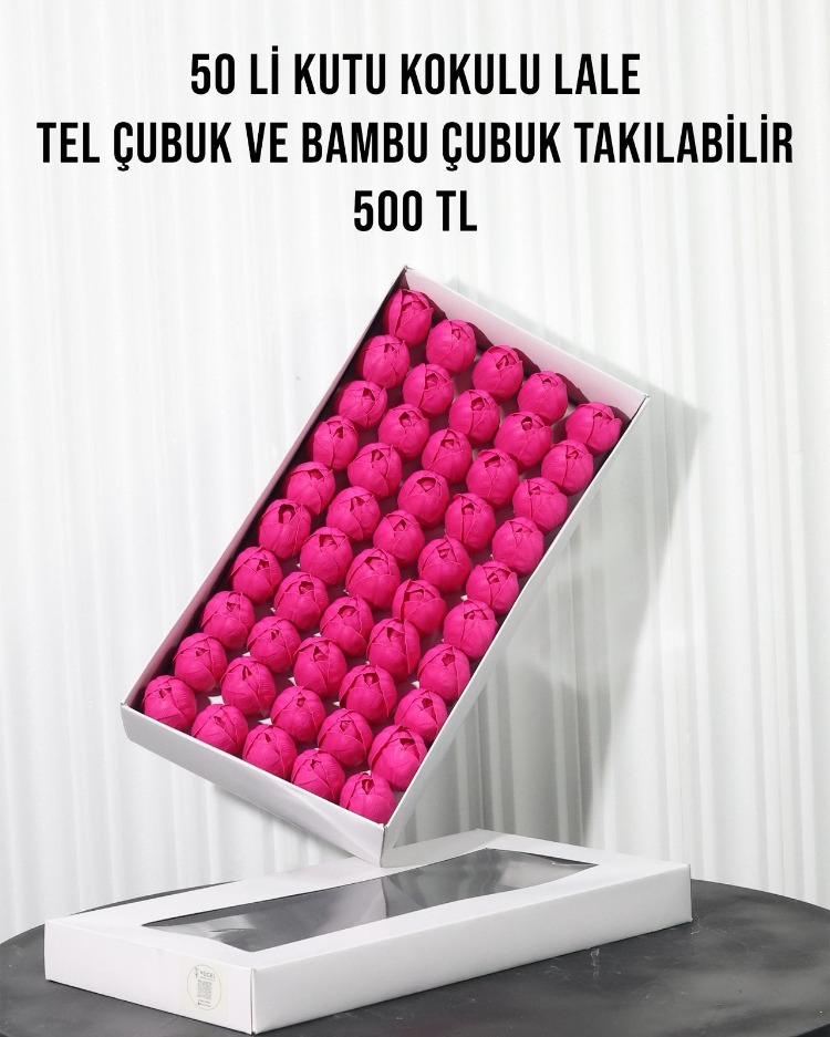 ISLAK DOKULU KOKULU YAPAY LALELER