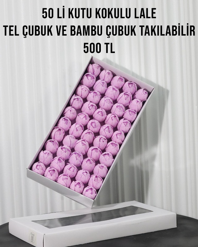 ISLAK DOKULU KOKULU YAPAY LALELER