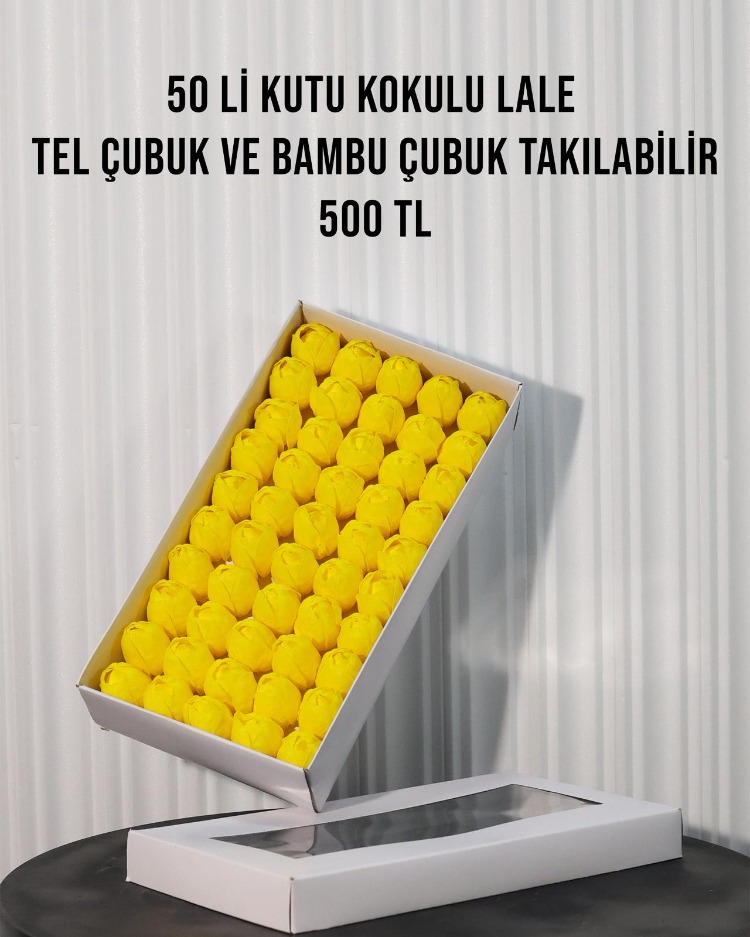 ISLAK DOKULU KOKULU YAPAY LALELER