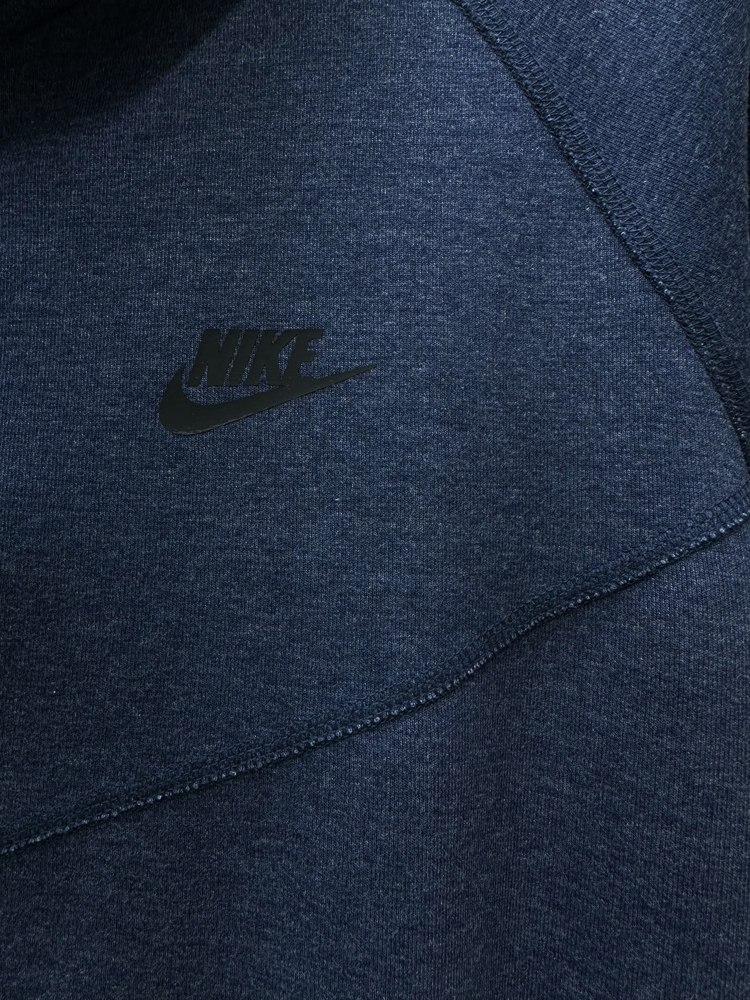 Premium Nike Tech Fleece Windrunner Full-Zip Hoodie