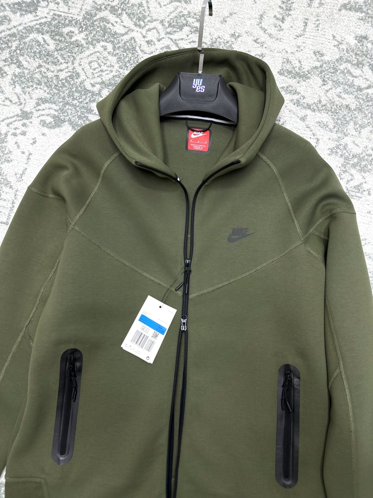 Premium Nike Tech Fleece Windrunner Full-Zip Hoodie [FB2871-222]