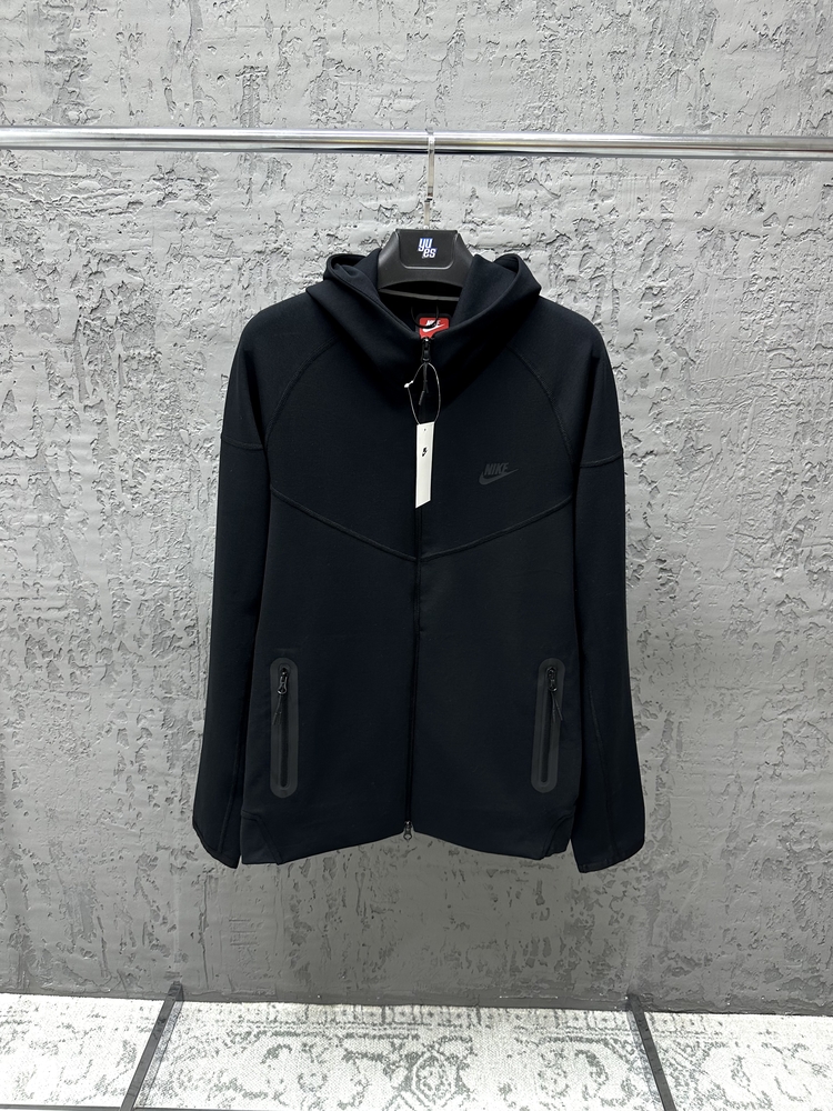 Premium Nike Tech Fleece Windrunner Full-Zip Hoodie