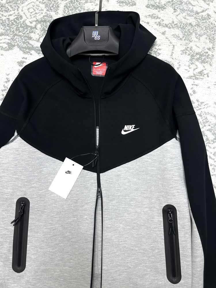 Premium Nike Tech Fleece Windrunner Full-Zip Hoodie