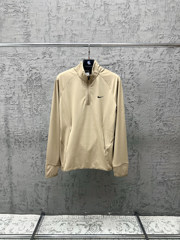 Nike Dri-FIT Half-Zip Sweatshirt