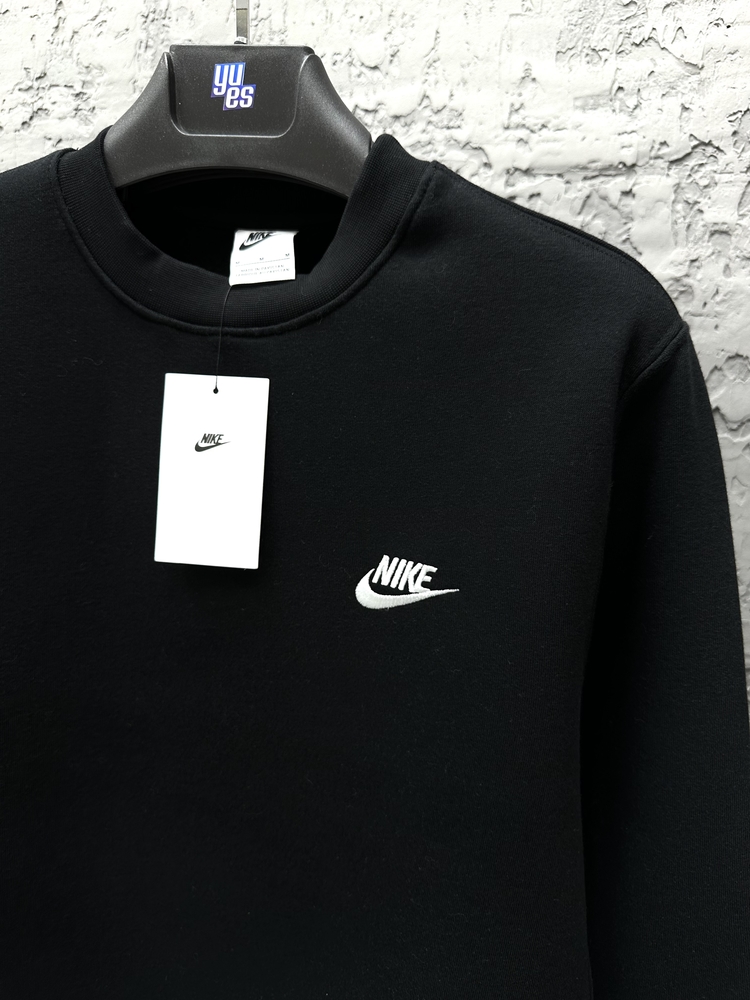 Nike Club Fleece Sweatshirt [BV2662 - 010]