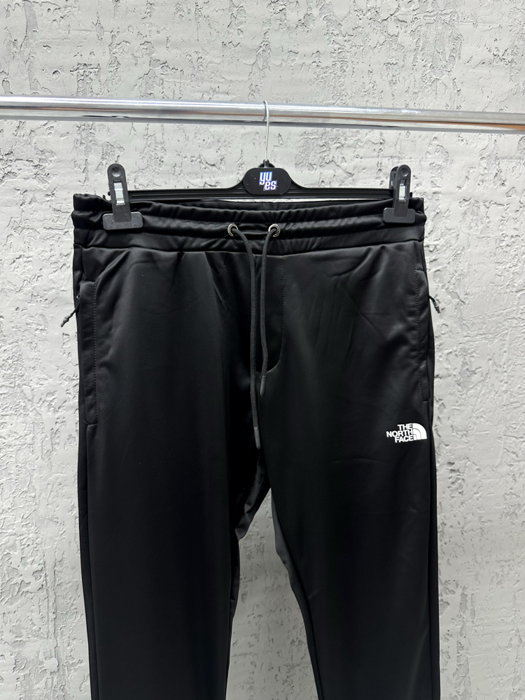 The North Face Reaxion Fleece Jogger