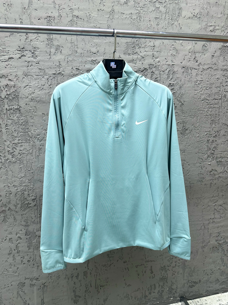 Nike Dri-FIT Half-Zip Sweatshirt
