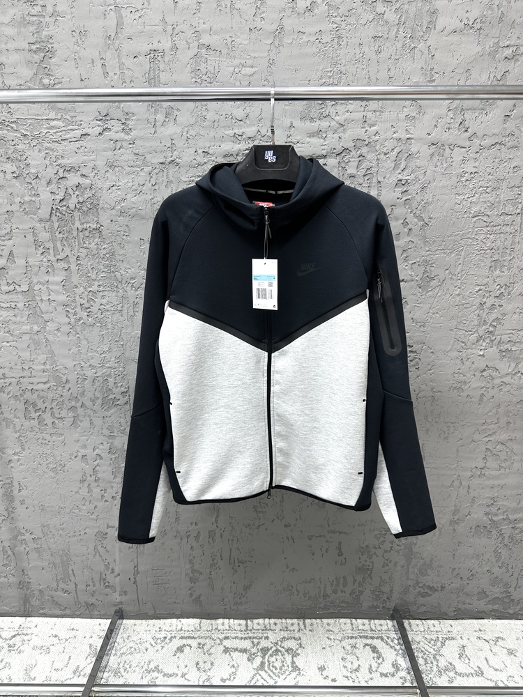 Premium Nike Tech Fleece Full-Zip Windrunner Hoodie [HV0949-011]
