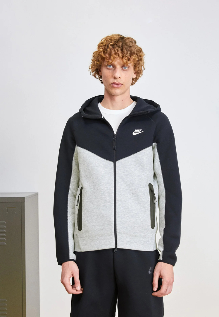 Premium Nike Tech Fleece Windrunner Full-Zip Hoodie