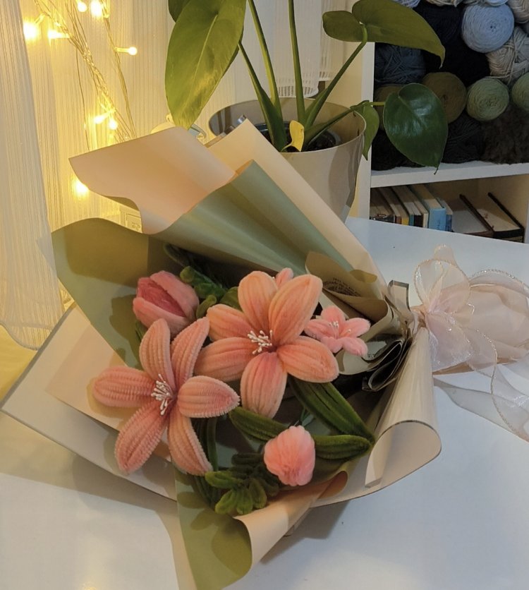 Çift Lilyum Pembe Çiçek Buketi 