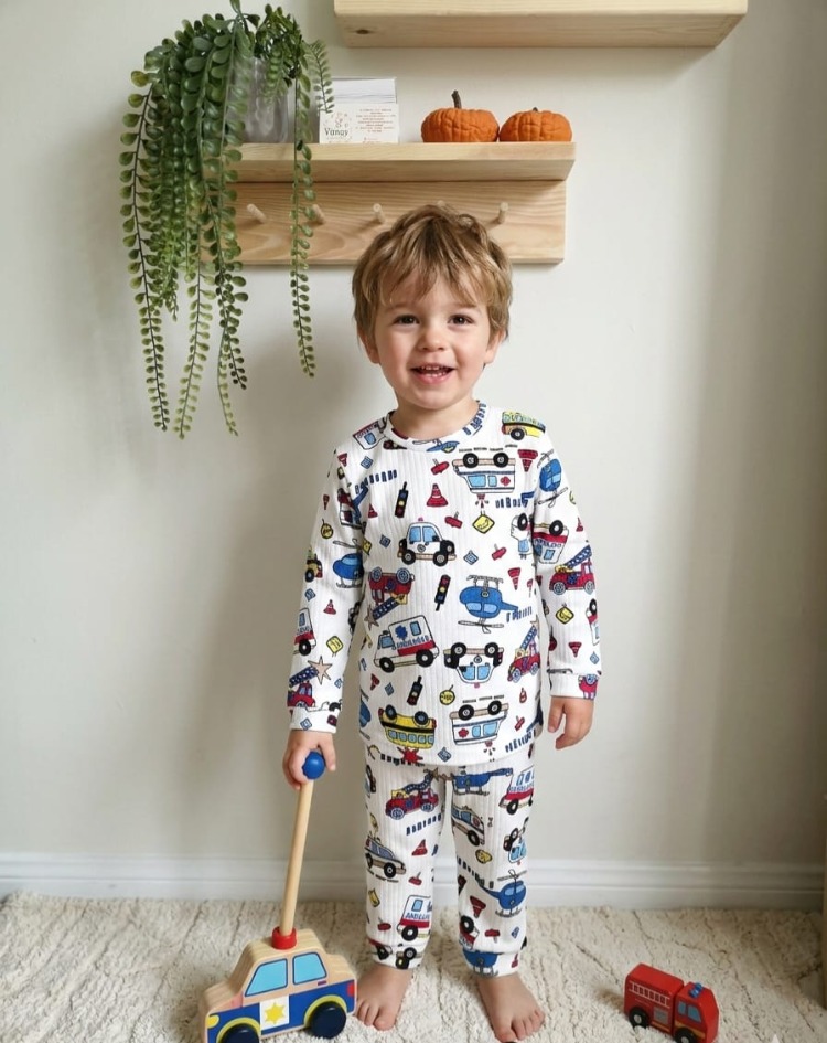 Taşıt Model Düz Pijama Takımı