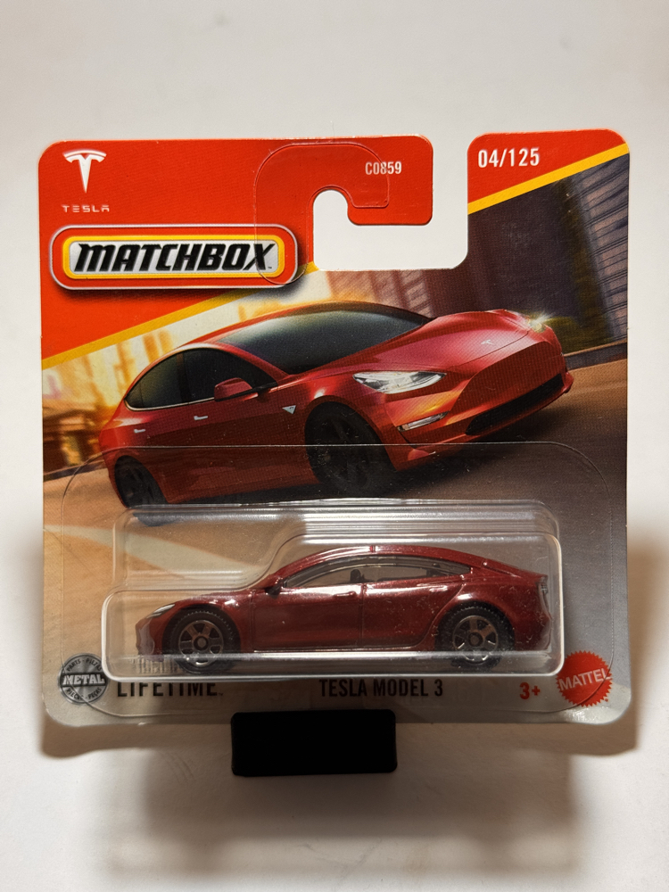 2025 - Tesla Model 3