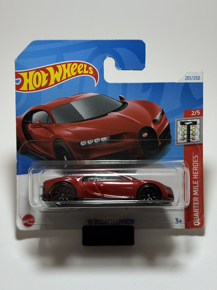 2024 - 16 Bugatti Chiron