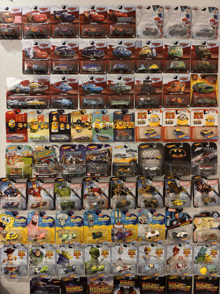 Hot Wheels Duvar Asma Aparatı - Kapalı Kutu Araba Sergileme Askısı (25 Adet)