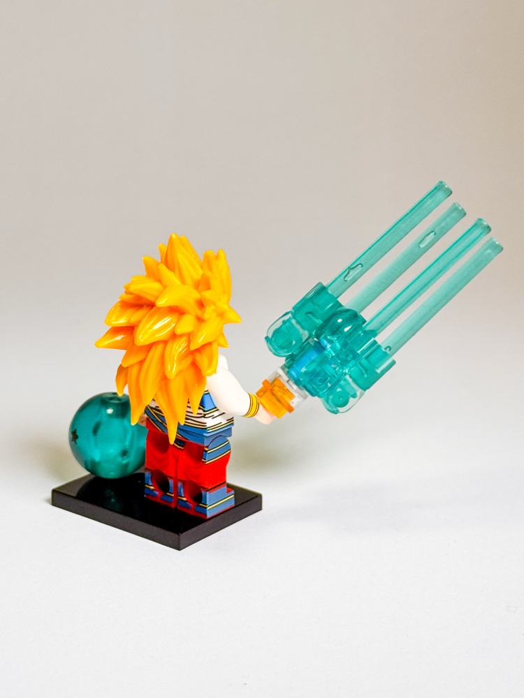 Super Saiyan Goku - Dragon Ball