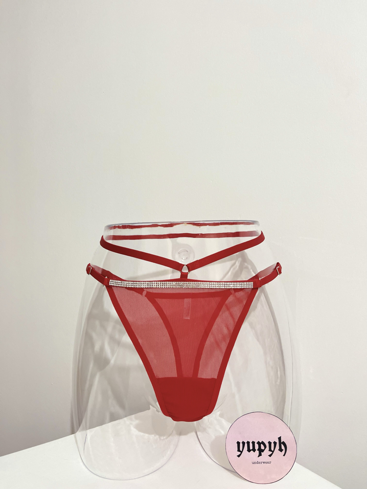 SÜRPRİZ TANGA