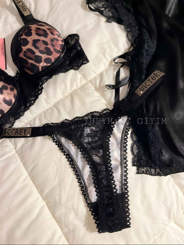 Victoria’s Secret Leo Saten Set