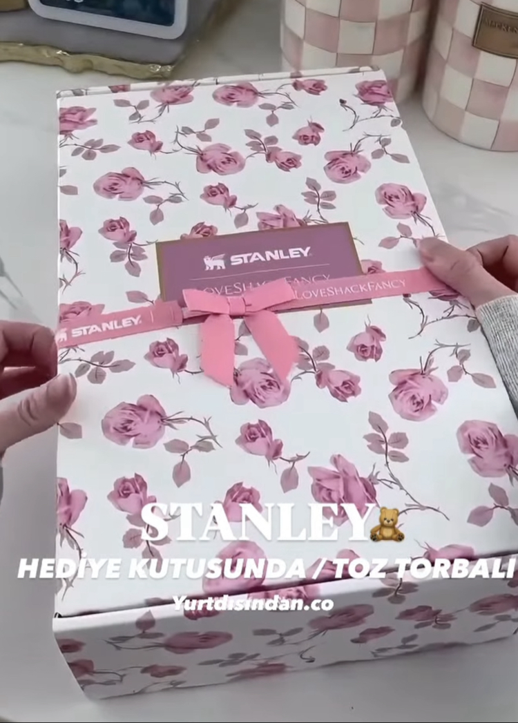 Stanley Pembe / Hediye Kutulu Toz Torbalı Quencher Set