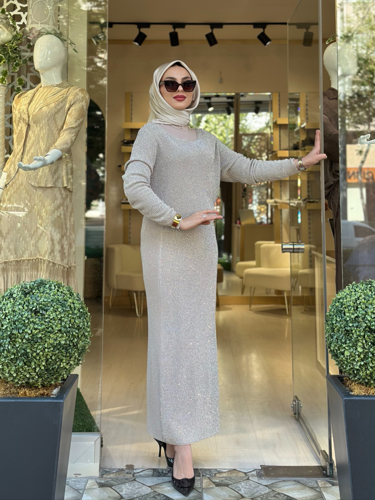 ⚜️İthal Taş Detaylı Etekli Takım ⚜️