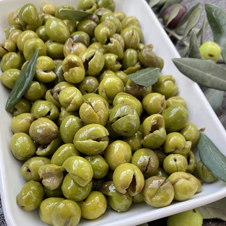 Çekirdeksiz Kırma Hatay Halhali Zeytini 950 gr
