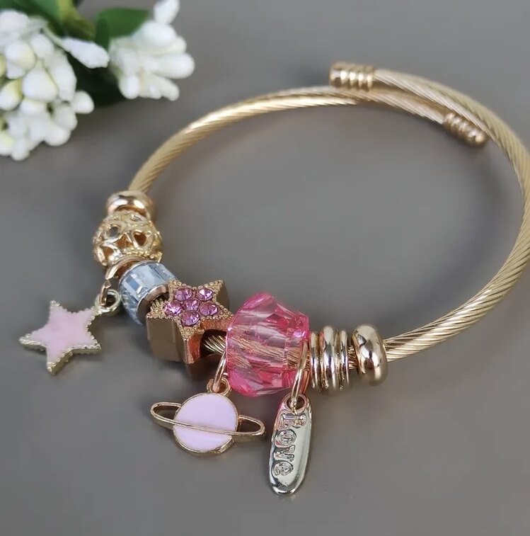 Gold Pandora 