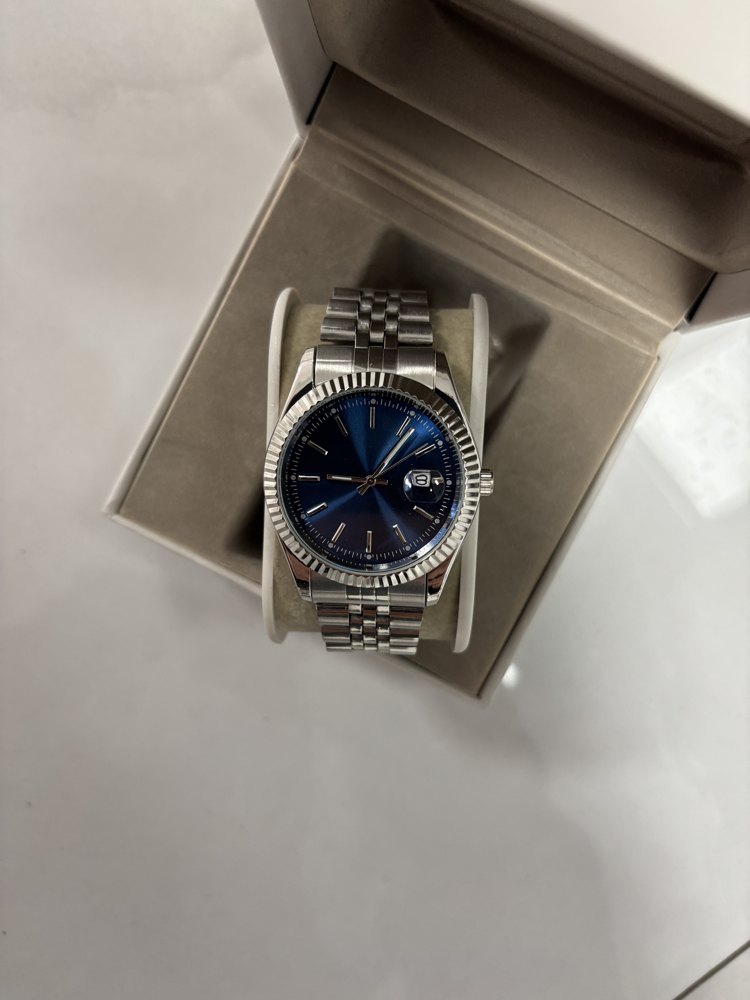 CROWN Blue