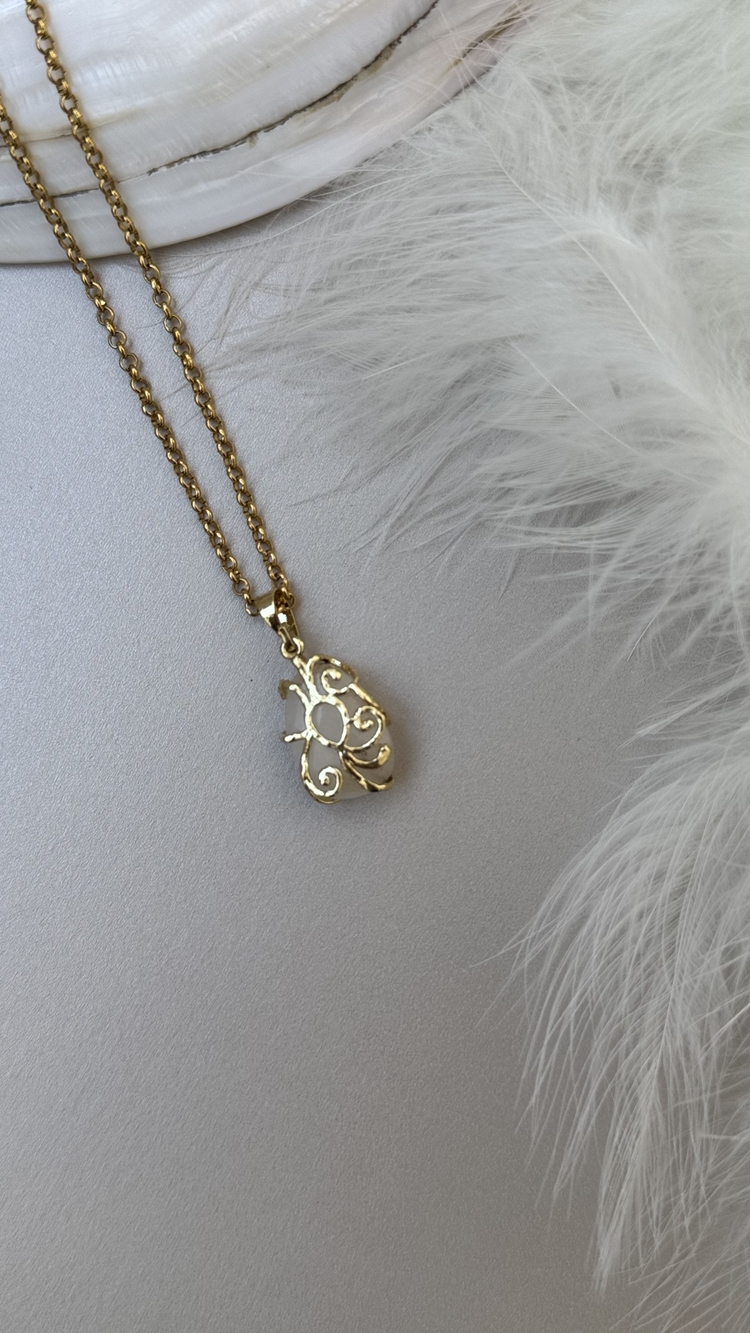 Moonstone kolye 