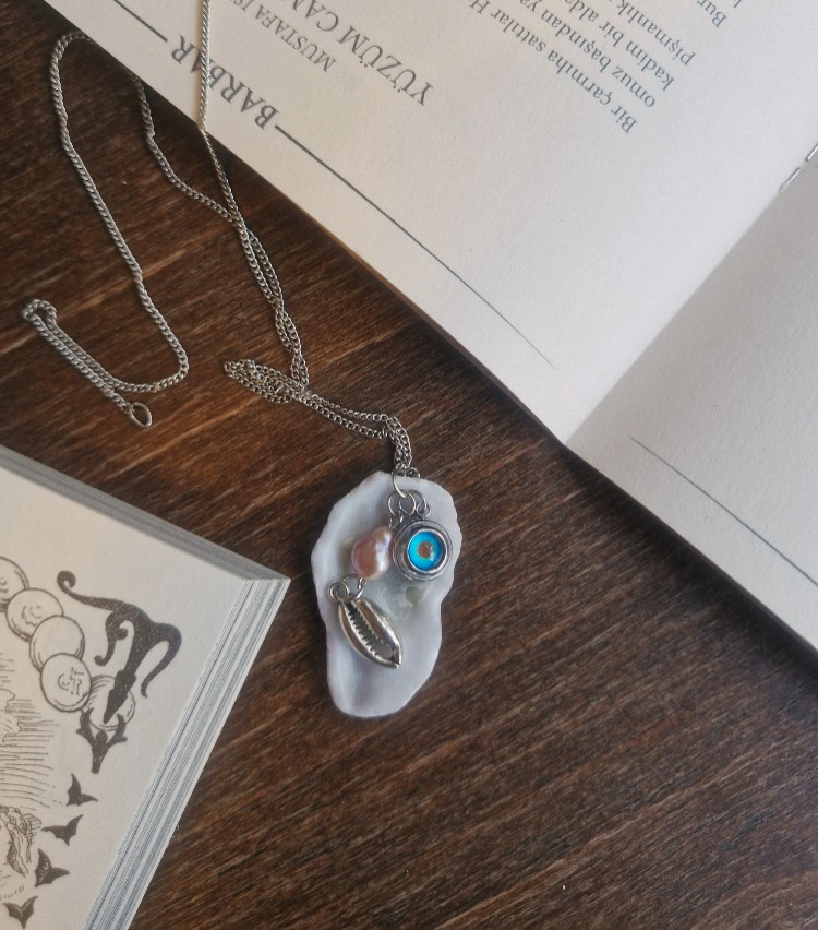 Deniz Kabuğu Charm Kolye