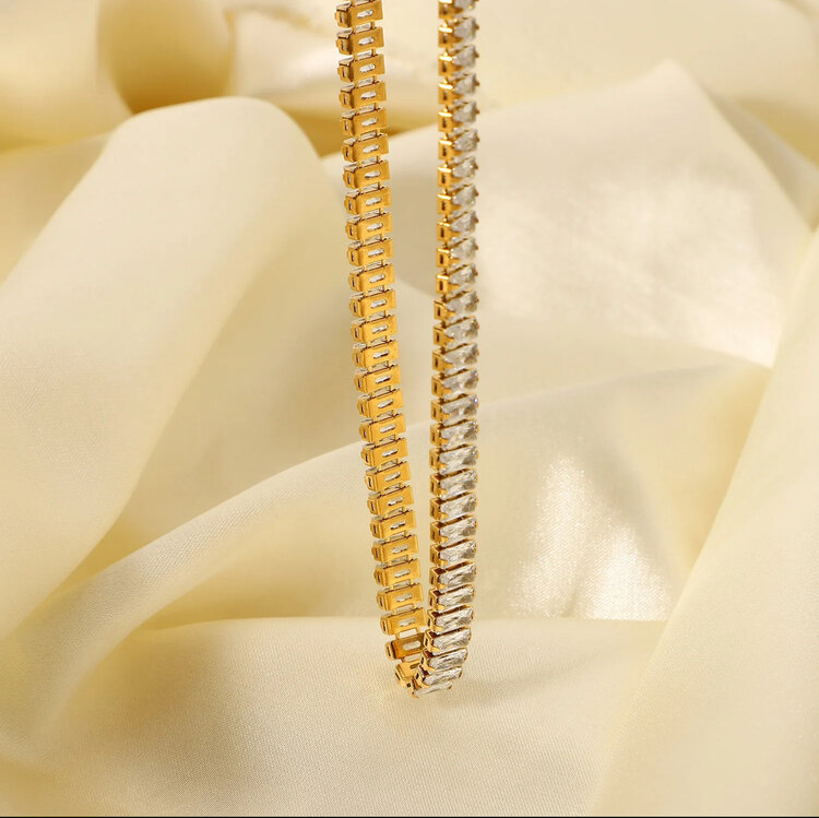Gold Baget su yolu Kolye