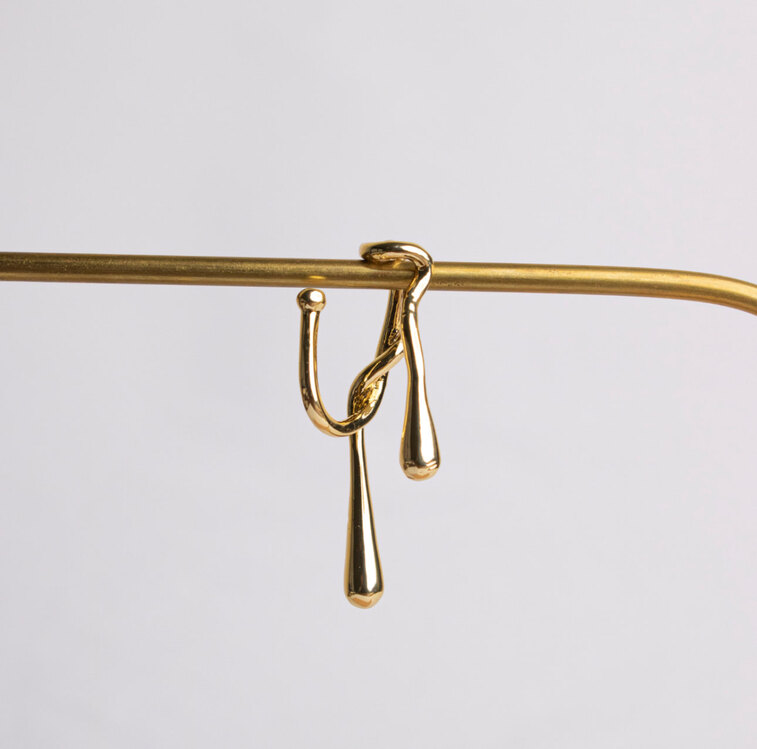 Akış Earcuff