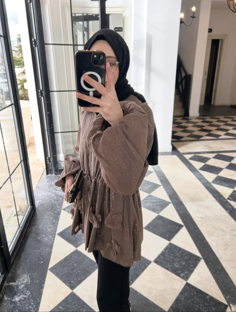 Çiçek Detaylı Tensel Ceket