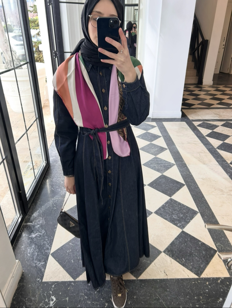 Düğme Detaylı Denim Elbise 