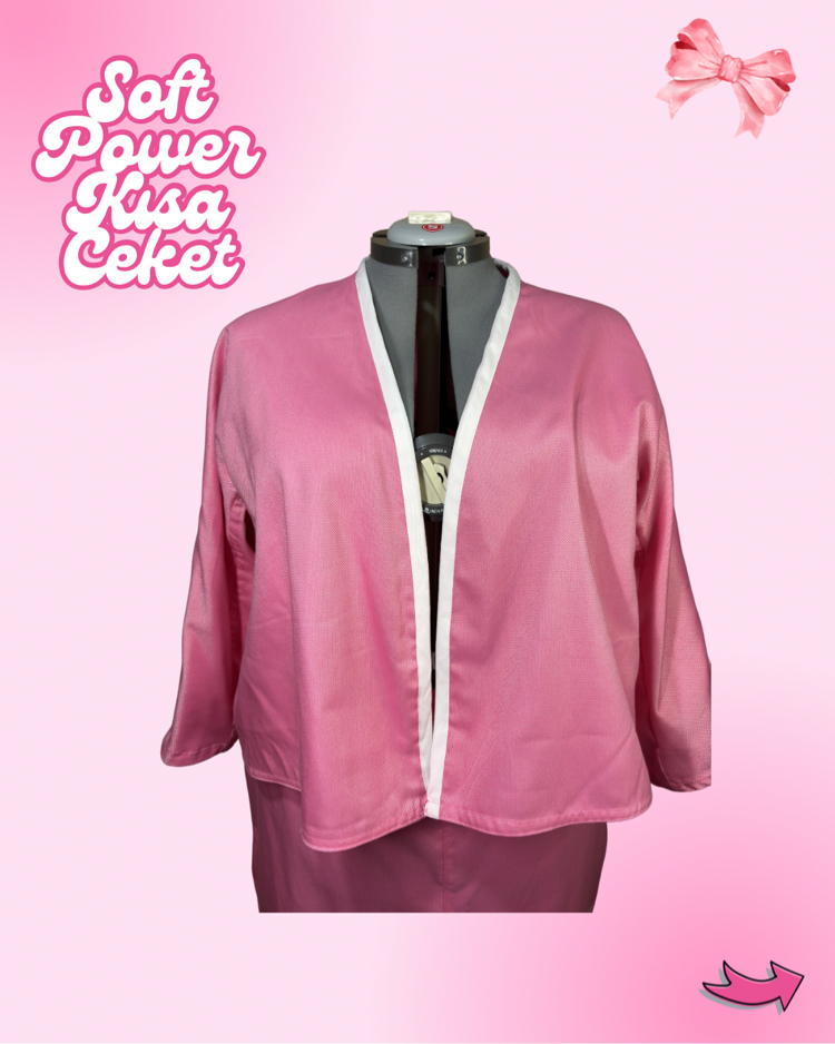 Soft Power Pastel Pembe Kısa Kimono Ceket