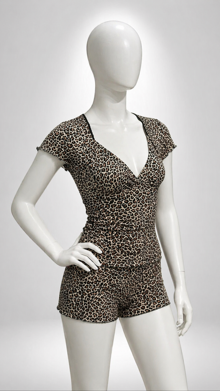 Tuscan top leopar edition