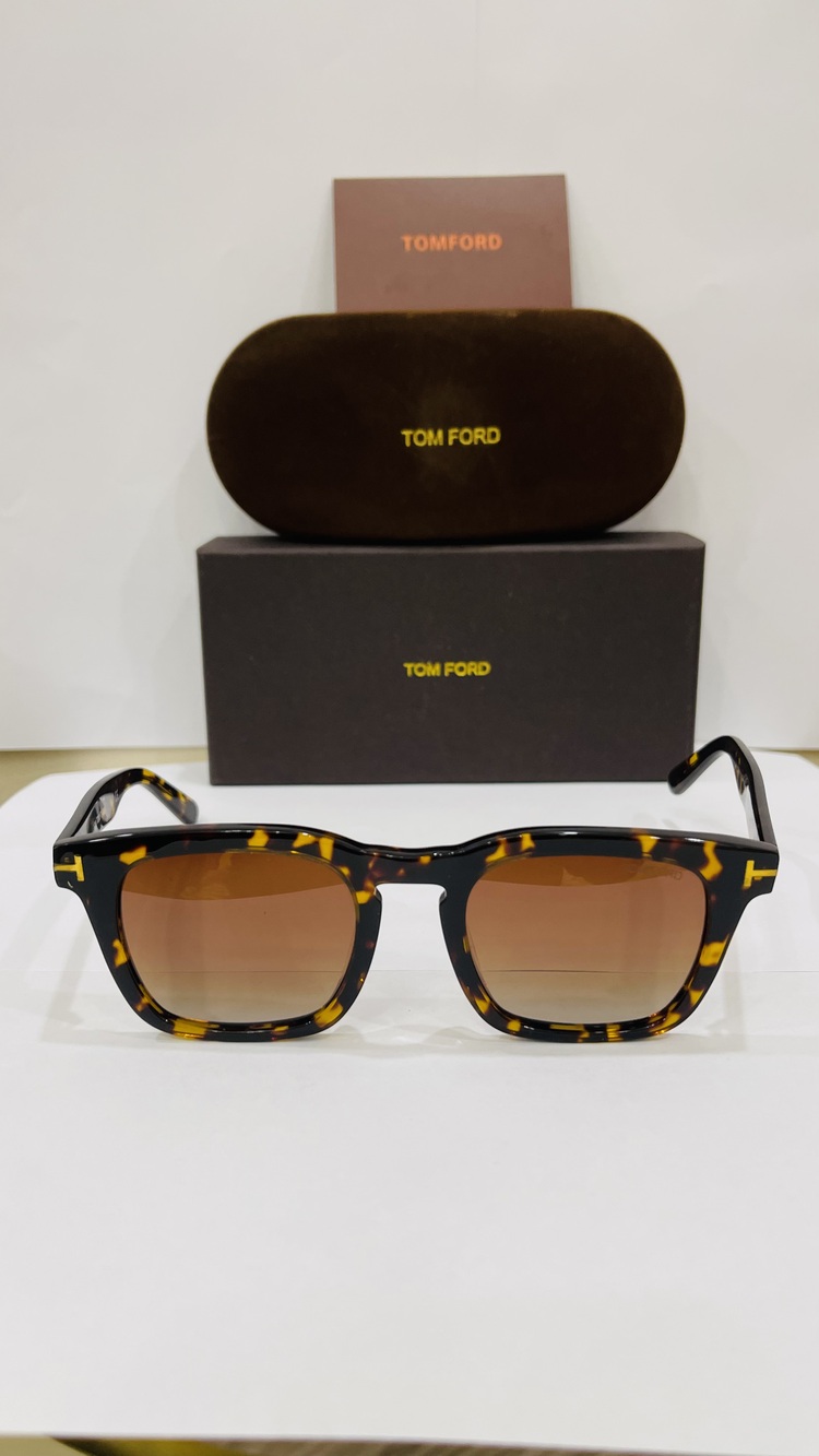 TOM FORD DESENLİ ÇERÇEVE KAHVE ŞEFFAF CAM