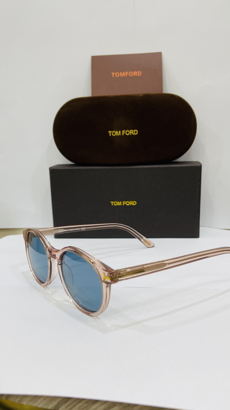 TOM FORD PUDRA ÇERÇEVE MAVİ ŞEFFAF CAM