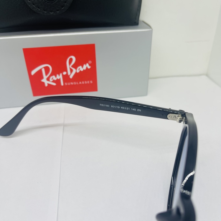 RAYBAN RB-2180 SİYAH ÇERÇEVE ŞEFFAF CAM ÜNİSEX