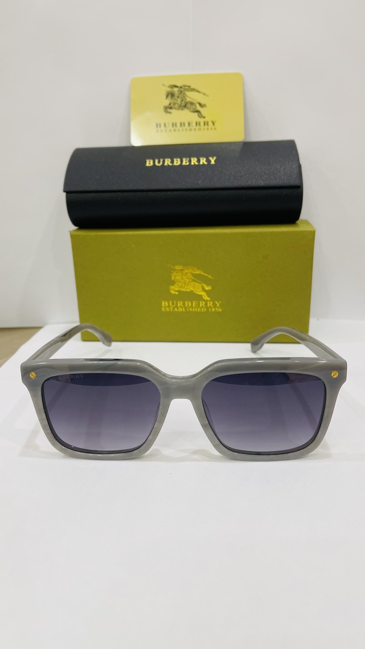 BURBERRY GRİ ÇERÇEVE SİYAH ŞEFFAF CAM
